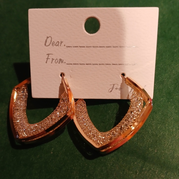 ✨️Gold Vermeil 4 side Gold Tone Mesh Post Earrings✨️ - Picture 12 of 15